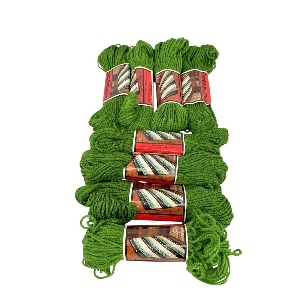 Vintage Aunt Lydia's Heavy Rug Yarn 615 Grass Green 8 Skeins 323 total grams